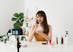 Beauty, Style & Trends